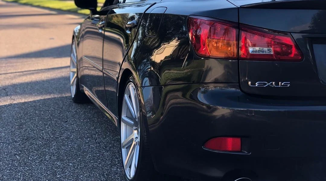 Brake and wheel service at H&R Automotive